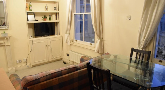 2 Bedroom Apartment in Pimlico London, Varaa Huoneisto Asunnot kohteessa Merseyside, Huoneisto