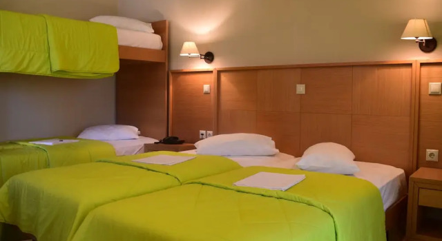 Семейный номер Standard с балконом Evia Hotel & Suites