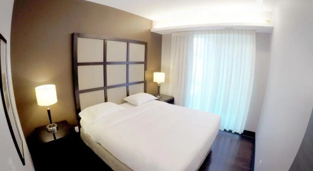 Apartament 1 sypialnia M Montreal