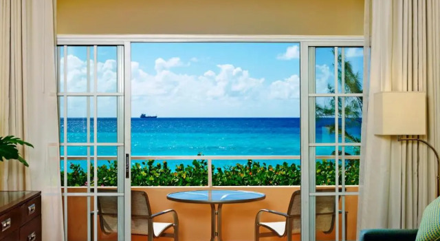Полулюкс oceanfront Turtle Beach, a Tribute Portfolio All Inclusive Hotel