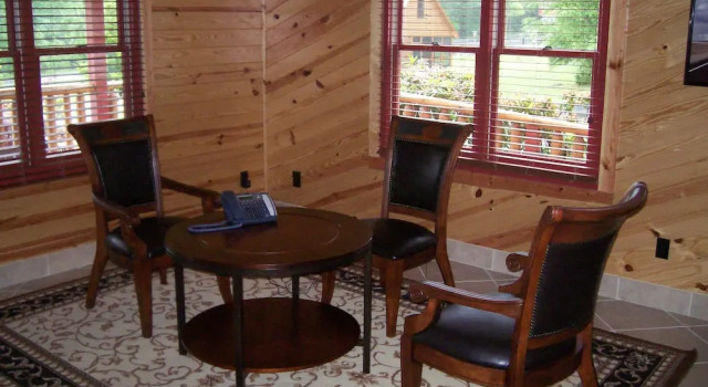 White Oak Lodge & Resort, Забронировать Курортный отель Центр Питтмана Great Smoky Mountains National Park