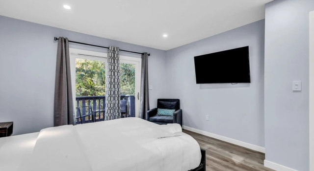 Коттедж Luxury Charlotte Retreat Luxury 4BR Heaven