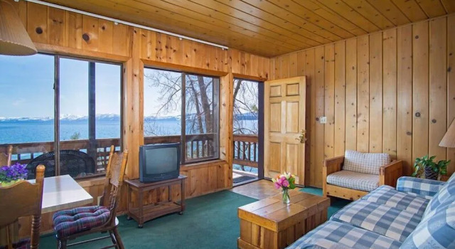 Holiday House, Забронировать Гостевой дом Тахо-Виста Норт-Лейк-Тахо