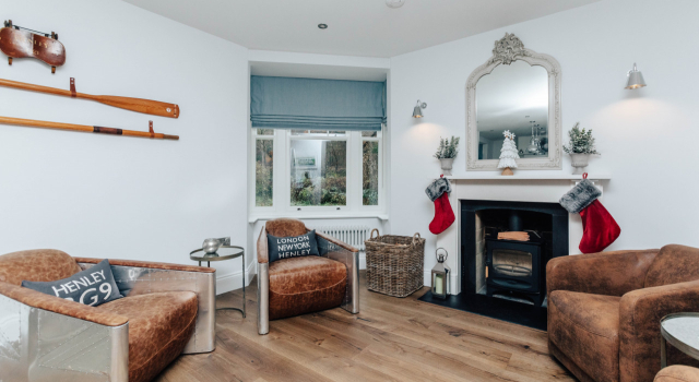 Woodvale Retreat - Sleeps 20, Забронировать Отель Хенли-на-Темзе The Chilterns