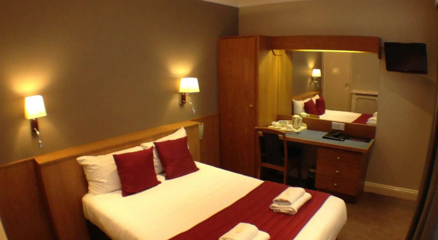 Columbus Hotel
