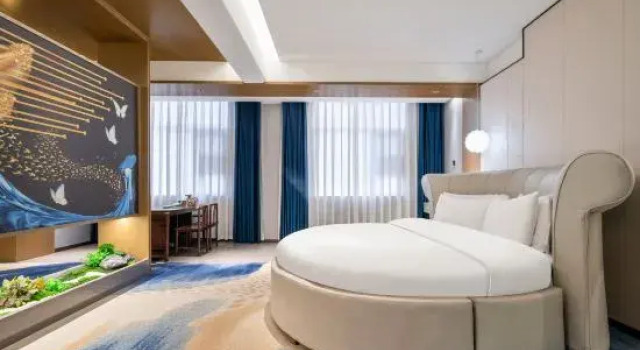 Люкс Deluxe Yinhua Business Hotel