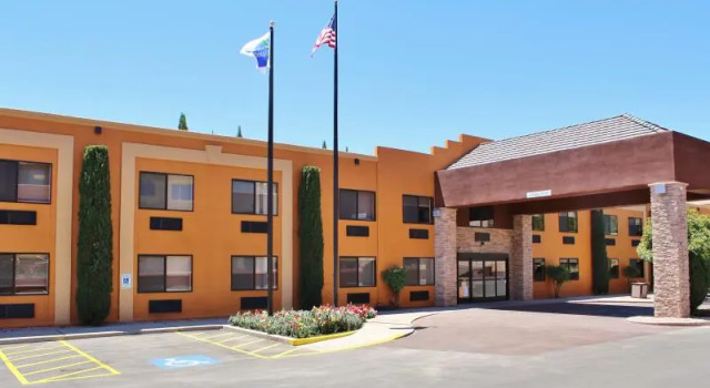 Кровать в общем номере Holiday Inn Express Sedona - Oak Creek by IHG