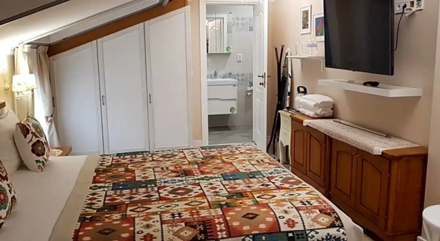 Номер Standard Мансарда Hotel Odeon