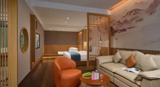 Люкс Lanting Elegant Restaurant Hotel (Zhangjiajie National Forest Park Sign Store)