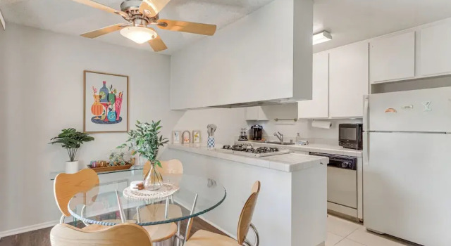Апартаменты 2 Mi to Downtown: Gated Condo in Palm Springs