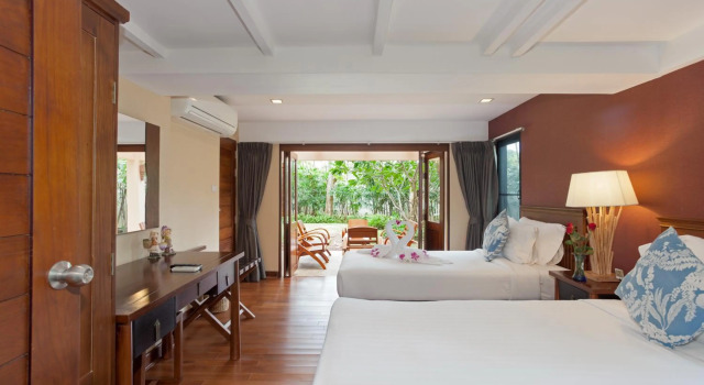 Raya Resort Beach front - The Most Green Resort in Cha-am