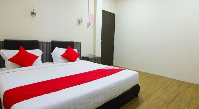 Hotel O T P Hotel