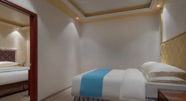Люкс Hillman Light Luxury Hotel (Yueyang Taiyangqiao Branch)