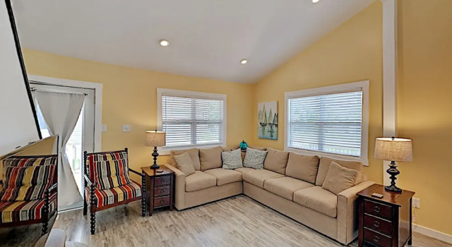 Newly Renovated, Minutes From Ocean City, Assateague Island 4 Bedroom Home, Buchen Sie Ferienhaus Ocean Pines Maryland