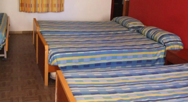 Standard cvadruplă cameră Hostal Sol de Mallorca.