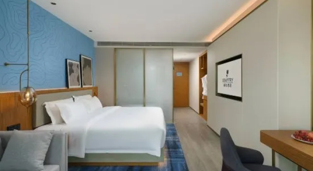 Люкс Superior Liyi Hotel (Wuhan Optics Valley Technology Convention and Exhibition Center)
