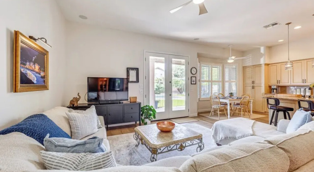 Коттедж Extended-stay Oasis: Gilbert Getaway w/ Office!