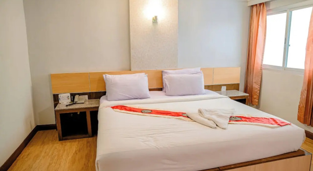 Номер Deluxe Satit Grand View Hotel