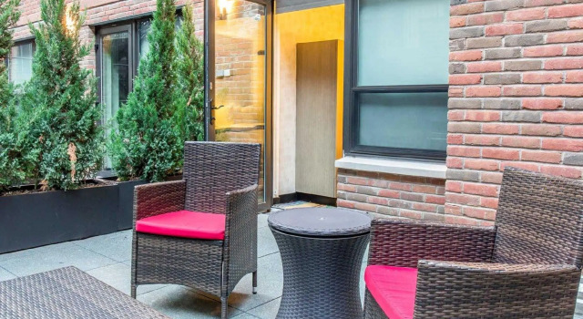 Кровать в общем номере c 1 комнатой The Paul, an Ascend Hotel Collection Member