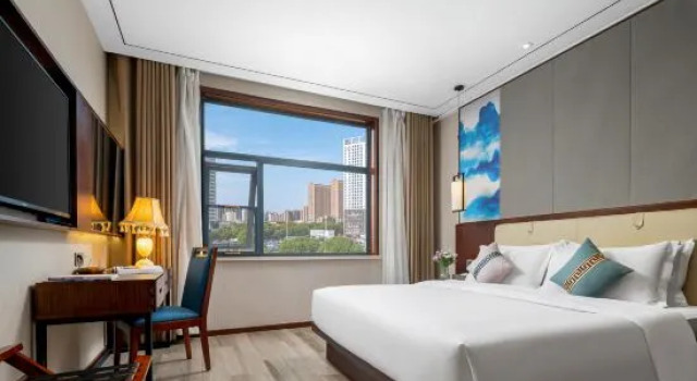 Люкс Executive с красивым видом из окна Yulong Garden Hotel (Zhenping Wandelong Plaza)