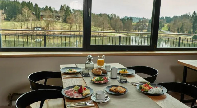 Dreiburgensee, Varaa Hotelli Hotellit Baijeri pysäköinnillä, Pysäköinti
