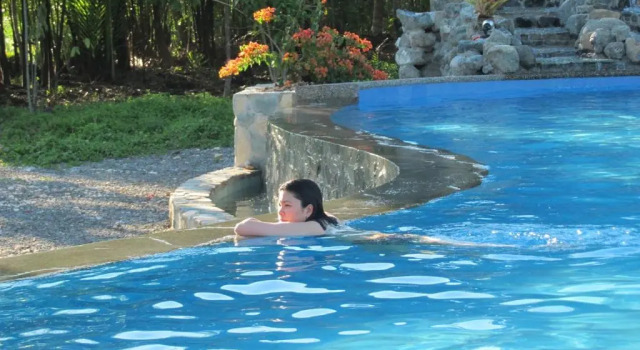 Habitación doble Estándar con vista al lago Loboc River Resort