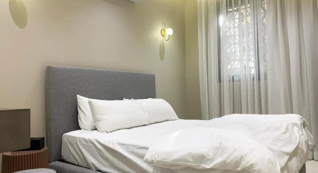 Kease Tawun B5-4 Royal Touch  GZ96, Buchen Sie Hotel Riad 