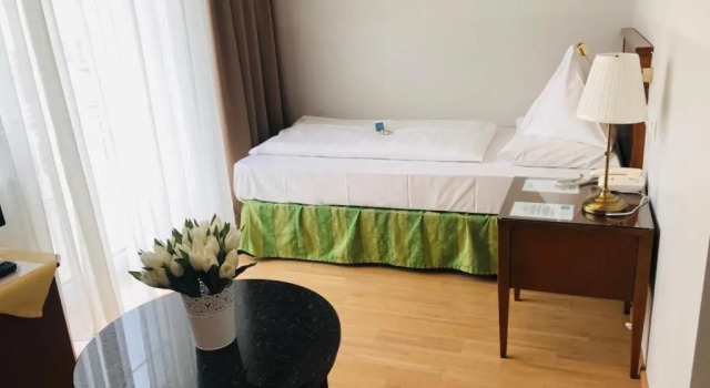 Одноместный номер Standard с балконом Schloss Kurhotel Strobl