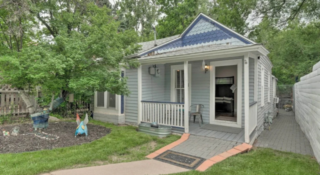 Коттедж Creekside Home w/ Patio, Walk to Manitou Incline!