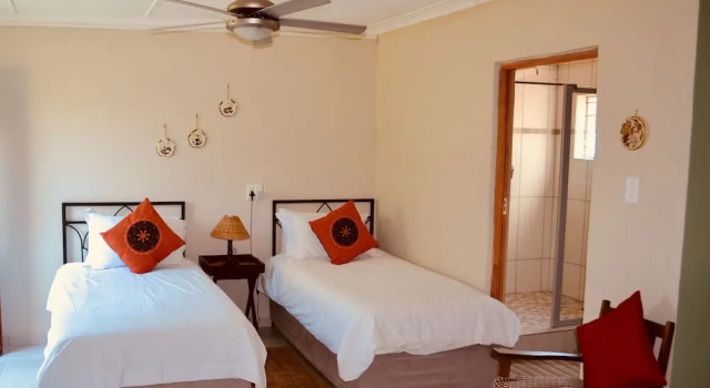 Standard Família quarto com vista para o jardim Karoo Life Bed & Breakfast