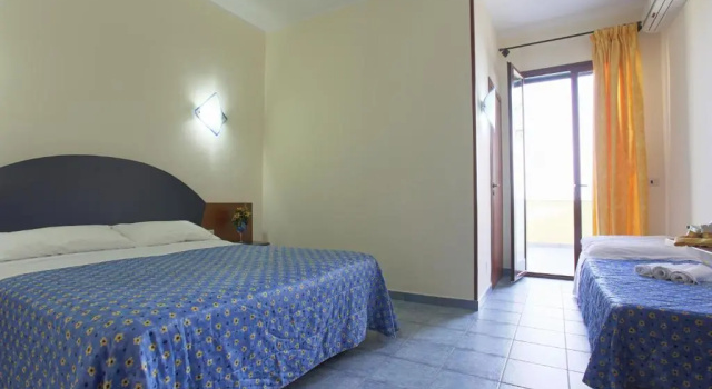 Четырёхместный номер Standard Hotel degli Angeli