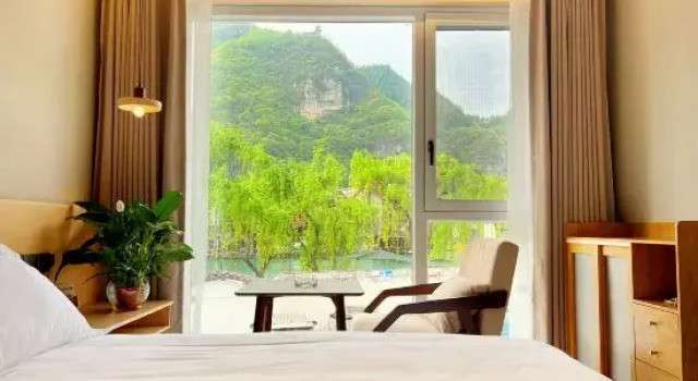 Люкс с красивым видом из окна Zhenyuan Mo Shangyin Homestay (Zhenyuan Ancient Town Zhusheng Bridge)