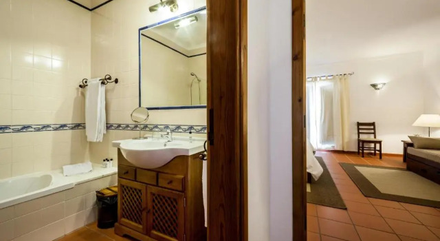 Camera Premium Vila Planicie