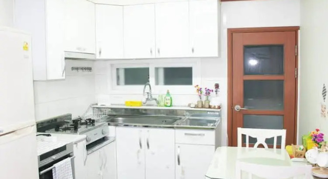 SJ Residence 2nd, Забронировать Отель Сеул Южная Корея, рядом с Дом Чхун Йон Кима