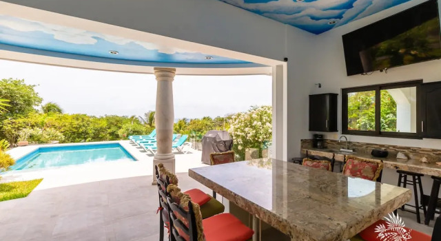Вилла с балконом Beautiful Casa Hermosa!