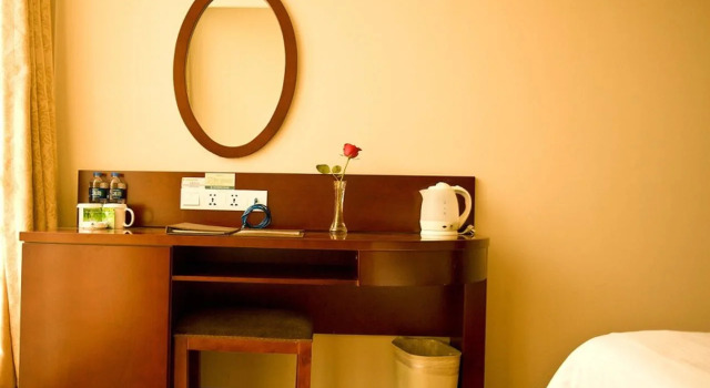 Greentree Inn Suzhou Qimen North Street Likou Hotel, Book Hotel Hoteller i Suzhou med parkering, Parkering