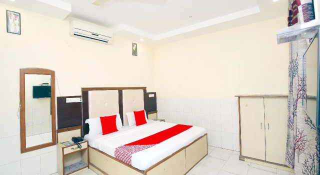 Hotel Surya Palace