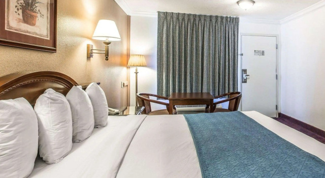 Двухместный номер Standard Quality Inn Hemet - San Jacinto