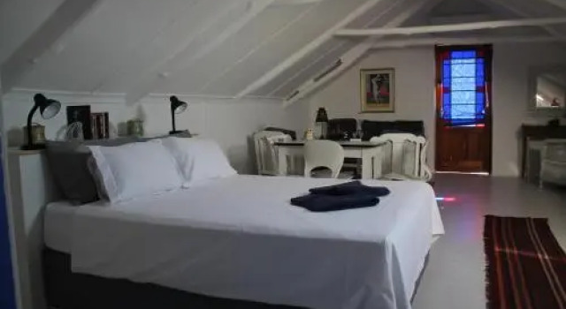 Pascal's of Napier, Reservar Hotel Napier 