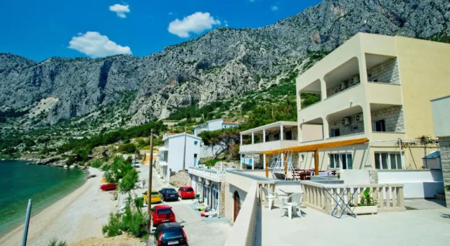 Apartments Alać, Rezerwuj Apartament Hotele w Split-Dalmatia County z parkingiem, Parking
