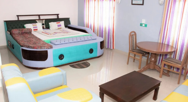 Люкс Alafia Hotel Ketou