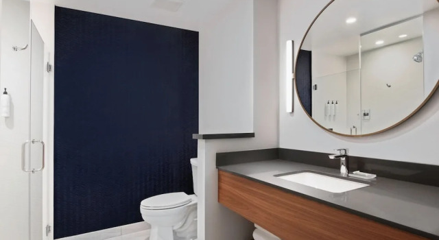 Люкс Fairfield by Marriott Inn & Suites Chino