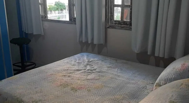 Кровать в общем номере Piratas do Sol Hostel