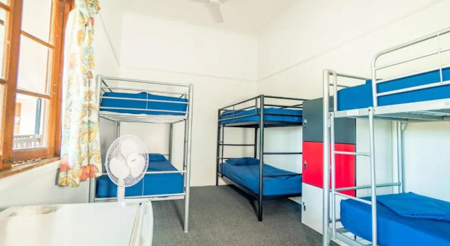Кровать в общем номере (женский номер) Somewhere To Stay Backpackers