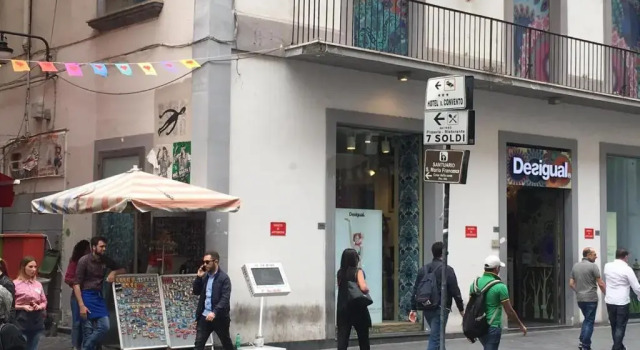 Апартаменты Vico Tre Re a Toledo 39