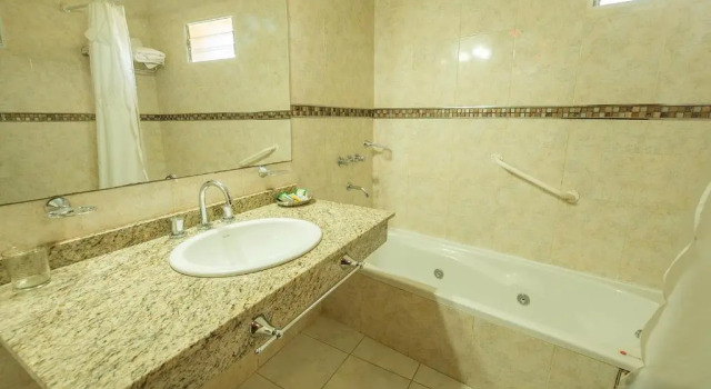 Трёхместный номер Deluxe Apart Hotel Ayres De Termas