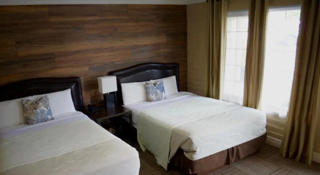 Номер Deluxe Inn By the Bay Monterey