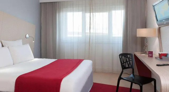 Студия Standard Mercure Paris Le Bourget Aeroport