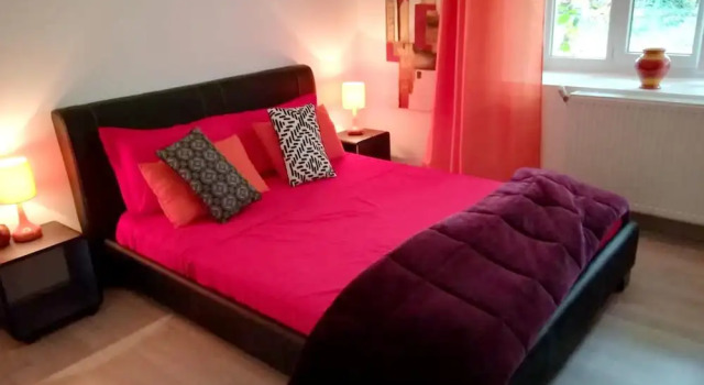 Apartment With 2 Bedrooms in Cormatin, With Wonderful City View, Shared Pool, Enclosed Garden, Забронировать Апартаменты/квартира Корматен Cote du Maconnais-Beaujolais, рядом с Eglise Saint-Martin