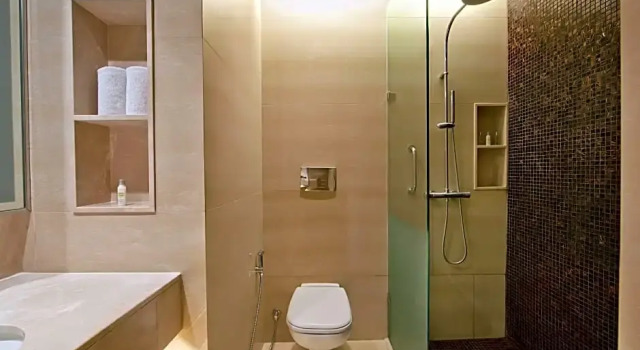 Двухместный люкс c 1 комнатой с балконом DoubleTree Suites by Hilton Bengaluru Outer Ring Road